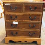 245 5276 CHEST OF DRAWERS